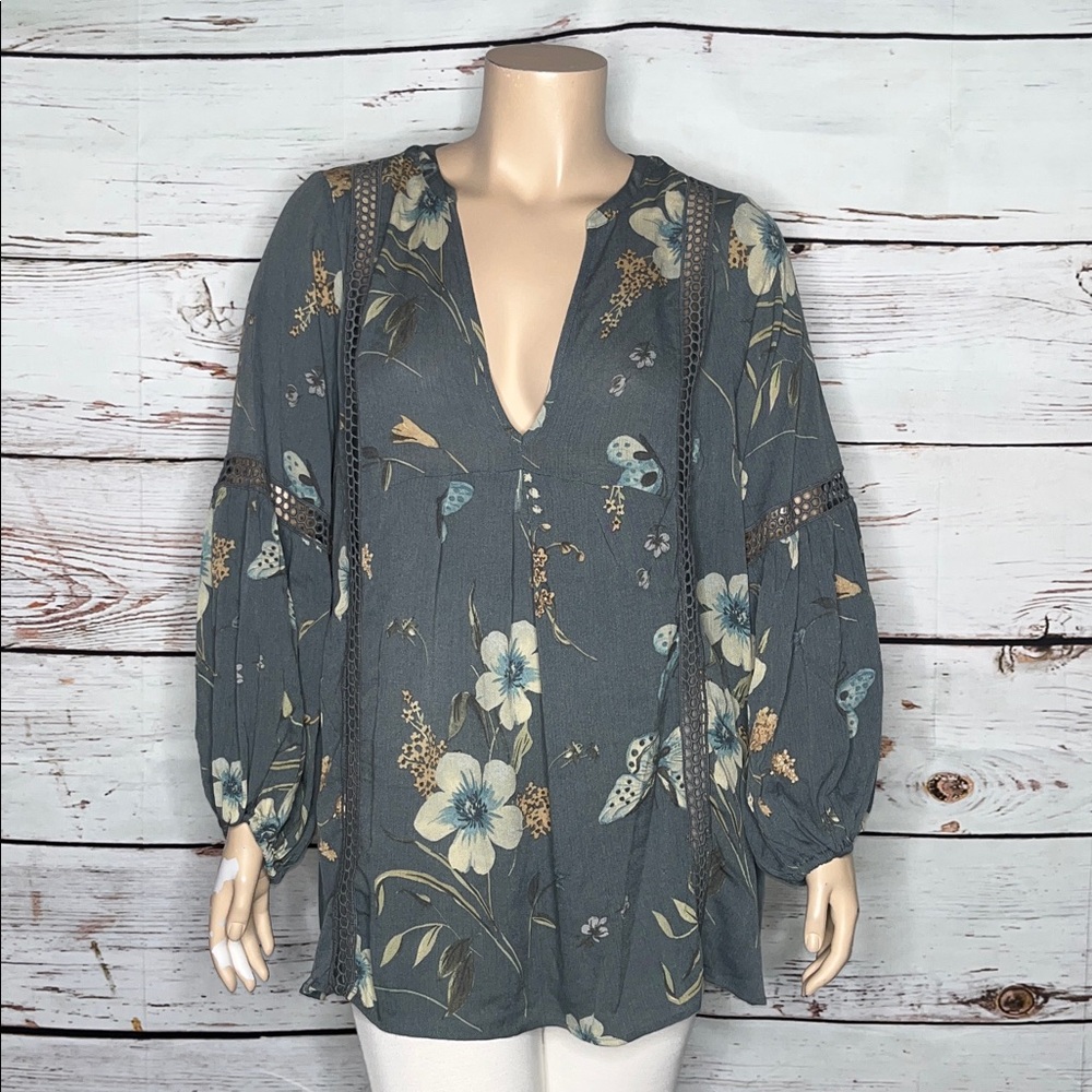 Festi Size 1 Blue - Floral Butterfly Print V-Neck Crochet Lace Tunic Blouse Top